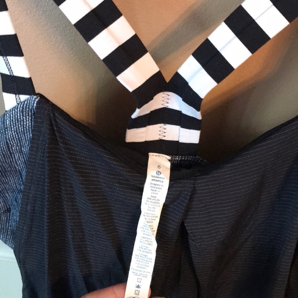 LuLu Lemon Top - Picture 2 of 7